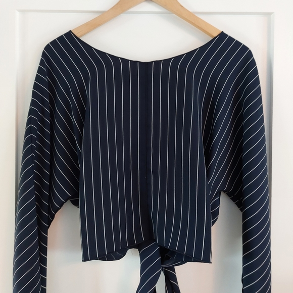 Navy Babaton Crop Tie-Front Blouse - Picture 7 of 9